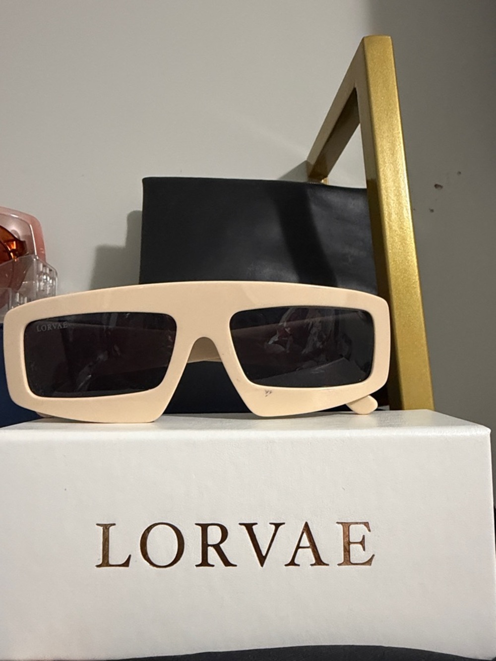 LORVAE Rectangular Chunky Frame Sunglasses - Beige